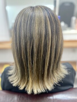 ランプ(Lamp) くびレイヤー グレーベージュ 白髪染め 白髪ぼかし 髪質改善UP