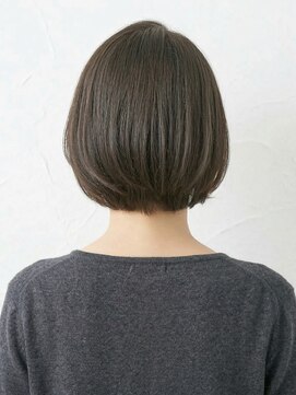と和×美髪クリニック 巣鴨店 大人女性の上品丸みボブ【耳かけ小顔】
