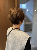 ルーブル(LOUVRE) 後ろ姿まで美しく!ふんわり立体ショート