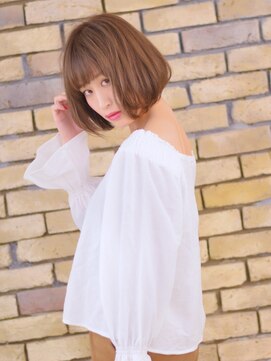 コロ(COLO) ゆる前下がりショート