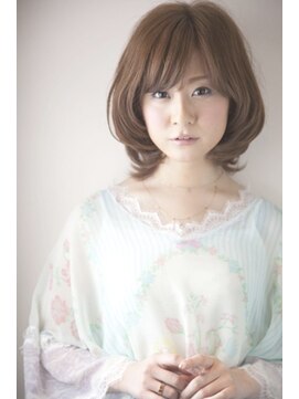 アナグラム(Anagram) 自然体な自分らしさを演出できるくびれスタイル