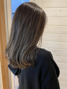 オーシャン(Ocean) ［OCEAN Hair&Life 水田成美］☆グレージュ×ハイライトカラー☆