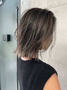 ソルトウォーター 南堀江(SALT WATER) グレージュ