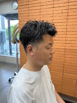 リリ(Liri material care salon by JAPAN) メンズパーマデザイン