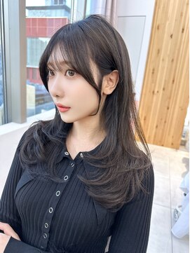 アフロートリノ(AFLOAT Leino) 大人可愛いハイレイヤー レイヤーカット ワンカール顔周り