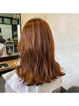 ロサ ブランシェ バイ エスト(Rosa Blanche by est) オレンジカラー