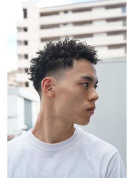 スウェル ジャンティ(SWELL gentil) アフロパーマ