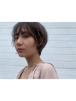 ハイライトや、ニュアンス的な白髪ぼかしも◎ふんわり柔らかい質感カラー♪大人女性の魅力を引き出します♪