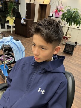 バーバーフクシマ(BARBER.F.FUKUSHIMA) フェードスタイル