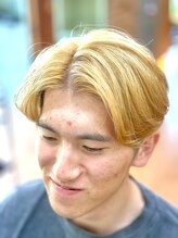 アルチザン(ARTISAN) 【ブリーチONカラー】サンドベージュ×センターパート