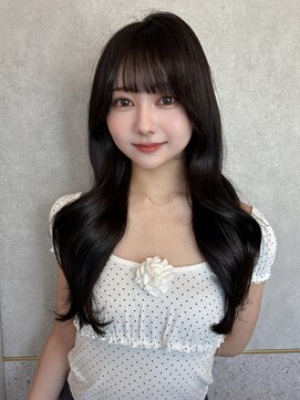 ルームバイシー 新宿(Loom. by Sea) ＊レイヤーカット×ショコラアッシュ【新宿/韓国ヘア/小顔ヘア】