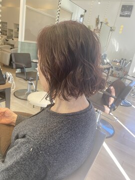 ハーティーモトヤワタ(hearty MOTOYAWATA) やわらかさを引き出すコテアレンジボブ