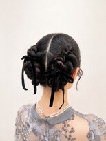 イロミ(irome)&nbsp;ツインタイトねじりアレンジ