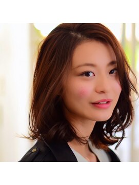 アリシア(ALICIA) ラフミディ