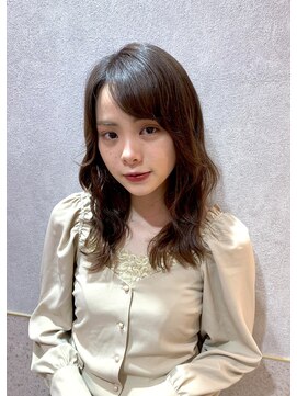 ルームバイシー 新宿(Loom. by Sea) 韓国レイヤー/ペールベージュ/ヨシンモリ/韓国ヘア/新宿