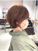 まるみショートボブ×ピンクベージュカラー【カドワキ】