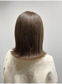 肩はね切りっぱなしボブ