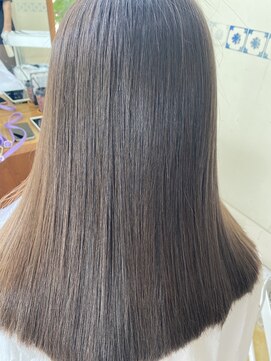 ベルフェミン ココニール(Belle femin coconeel) 髪質改善トリートメント