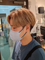 コワファーストナガサキシャンプーボーイ(COIFF1RST NAGASAKI SHAMPOO BOY)&nbsp;センターパート×ミルクティーブラウン