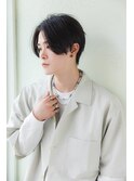 黒髪センターパートショート