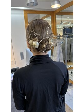 ユニ バイ マグ 長野店(Uni.by Mag) 20代30代40代♪大人可愛いふんわり無造作ショートボブ