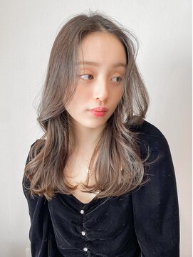 レア 表参道(L'ea) ミディアムヘア暗めカラーグランマッシュデザインカラー