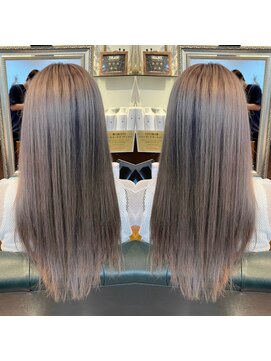 リン(Lin.) 【シャドールーツで立体感ある髪に】　山下　泰世