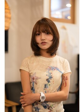 ビュートリアム ギンザ(BEAUTRIUM) ミディアムレイヤー＊顔周りレイヤー＊小顔カット＊銀座