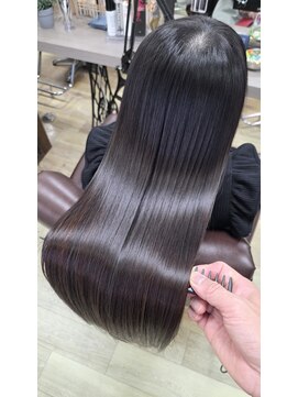 ブルーフィン シセロ(Blue Fin cicero) 【髪質改善ストレート】トリートメント/縮毛矯正/白髪/くせ毛