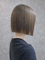 ヘルツ(Hz) 大人かわいい!タッセルボブ