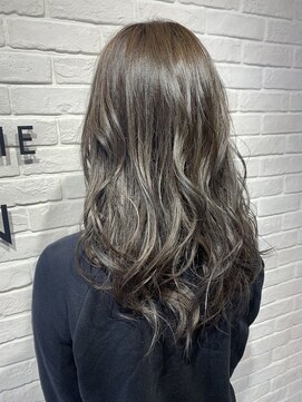 ビューティー エールフォルム 浜松有玉店(BEAUTY YELLFORME) エドル　カーキグレージュ