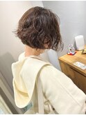 ウェーブ質感のエアリーボブ