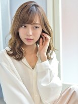 イリーブ(elieve) 大人かわいいカーキベージュカラー