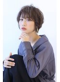 ローライトアッシュブラウン大人かわいい小顔ワンサイドショート