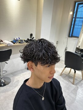 アイトーキョー 横浜(AI TOKYO) 波巻き/ハイライト/マッシュパーマ/ウルフ[横浜駅]