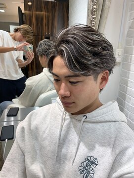 エルドラード L.DORADO 外国人風ハイライト