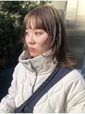 ナチュラルウルフミディ 外ハネミディアム ミルクティーベージュ