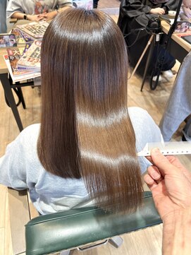 サラ(sarah) 髪質改善トリートメント