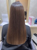 モモ(MOMO)&nbsp;イルミナカラーカラー＆カット＆酸熱トリートメント