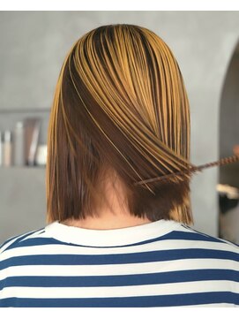 ハウ 心斎橋(how) 20代30代40代大人かっこいいハイライトブリーチ無造作ミディ