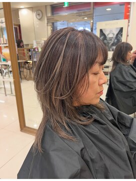 ミングル(MINGLE) 30代40代50代くびれヘア似合わせカット白髪ぼかしアースカラー