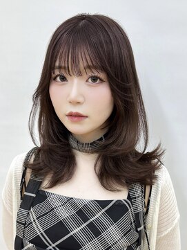 プラチナ(PLATINA) レイヤーカット顔まわり前髪セミロング20代30代40代