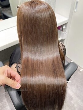 ヴィズバイエリーツ(vizz by elyts) シルキーブラウン/髪質改善トリートメント/TOKIOトリートメント