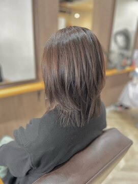 ルアナ(Luana) ミディアムウルフ、ミディアムレイヤー