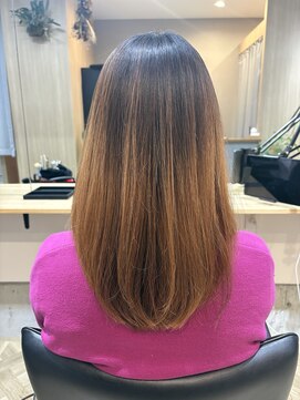 ブリーチ履歴ありの縮毛矯正