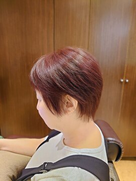 センス 洗足店 レディースショートレイヤー×前髪あり×イルミナカラー