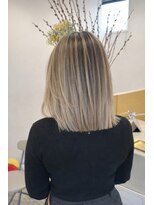 ハイク(HYKE)&nbsp;グレージュバレイヤージュボブ