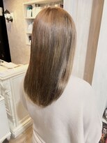 キャアリー(Caary)&nbsp;福山美容室caaryブリーチミルクティーベージュ透明感20代30代