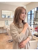 ミルクティーベージュくびれミディアム