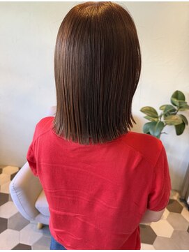 リベラル(liberal) オレンジブラウン パツっと感切りっぱなしボブ【20代/30代】